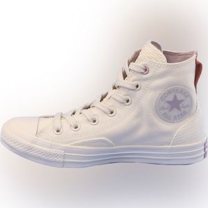Converse Chuck Taylor All Star CTAS High-top
NWT
